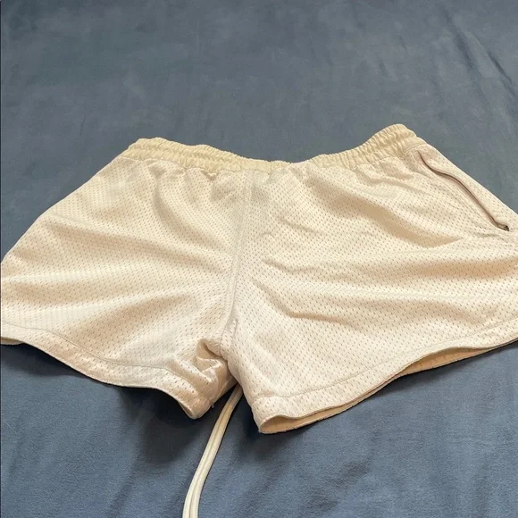 Fear of God NBA Nike Cream Shorts - Picture 5 of 5